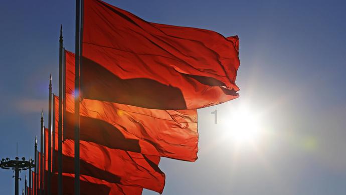游牧民族创建帝国，仅仅是野蛮征服文明的行为吗？不对，这就是战争，土豪们赢